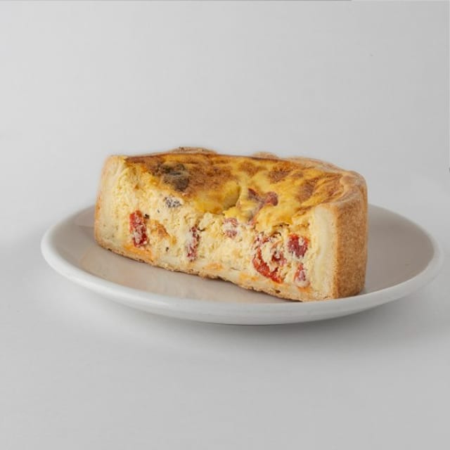 Quiche Red Peppers & Black Olives.
